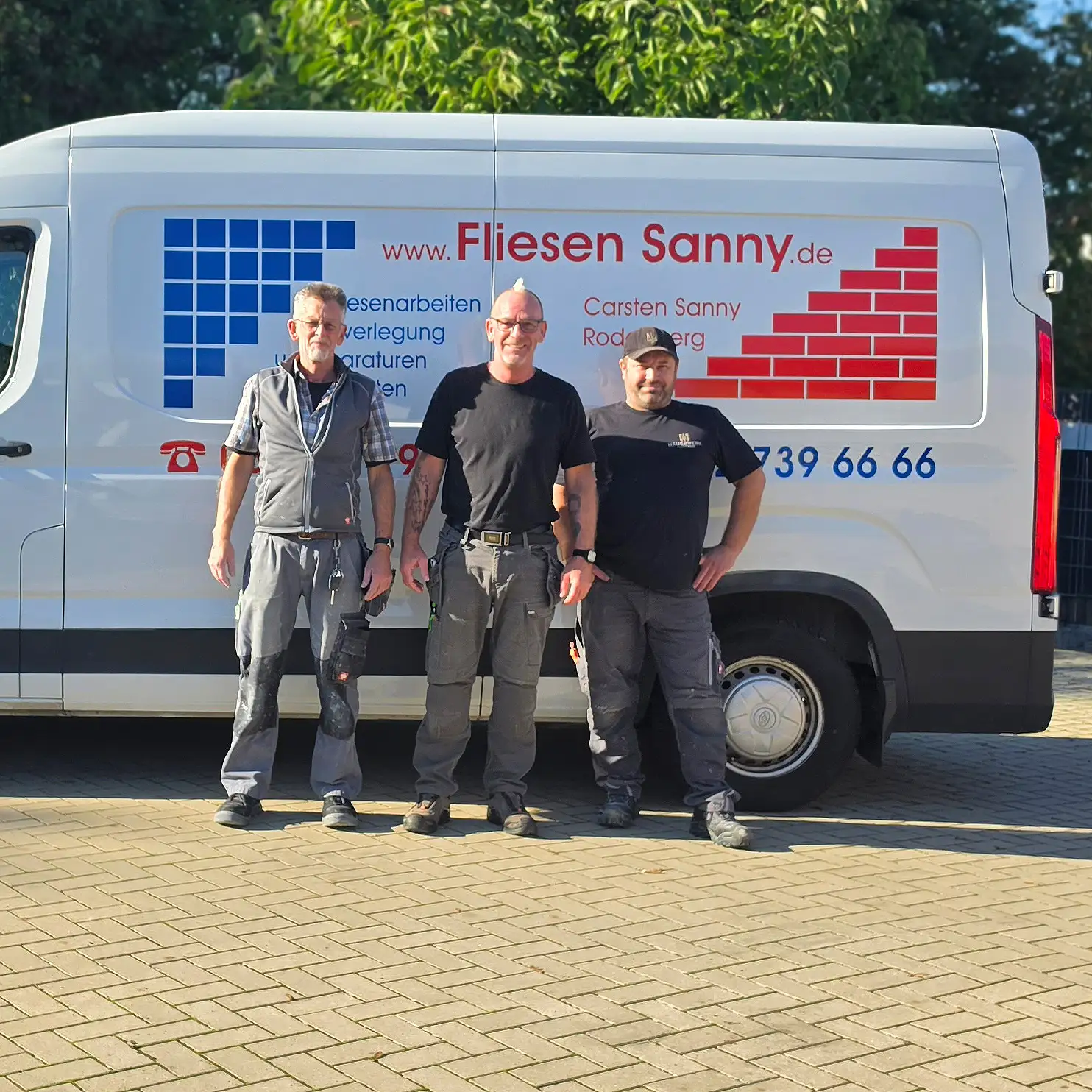 Fliesen Sanny Rodenberg Fliesenleger - Über uns - Unser Team Fliesen Sanny Rodenberg Fliesenleger - Über uns - Unser Team